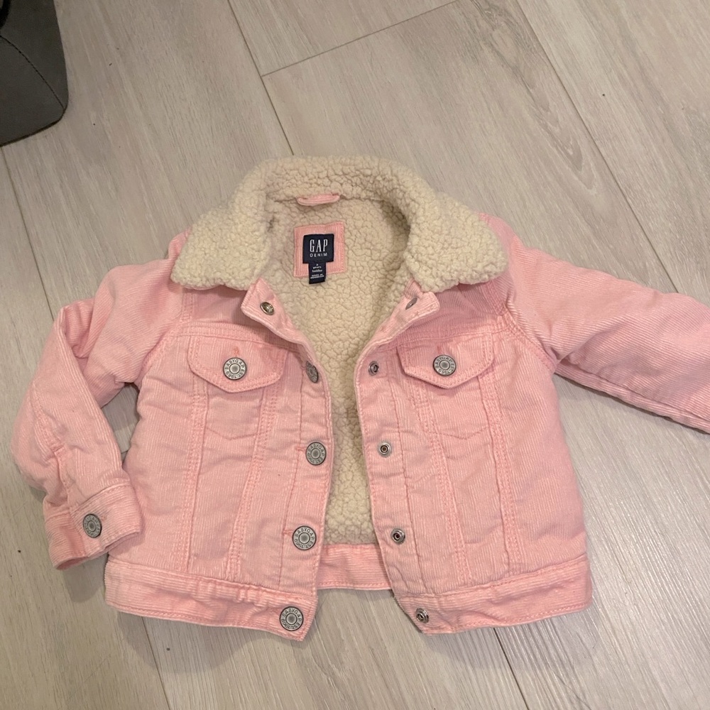 Gap Sherpa Jacket- Pink 3T
